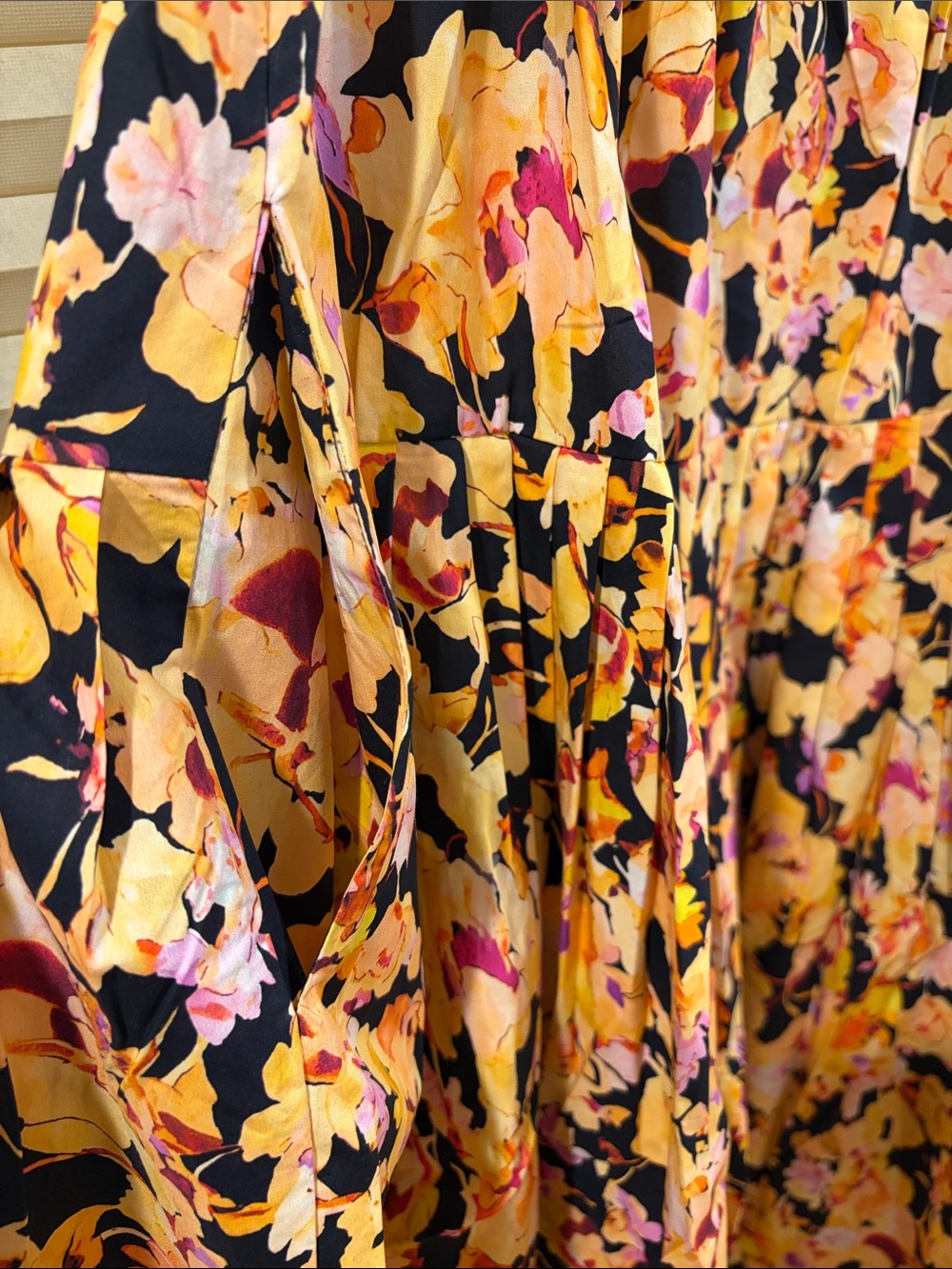NWOT Ulla Johnson Floral Midi Dress with Orange & Pink Blooms, Size US 6 - Picture 3 of 9